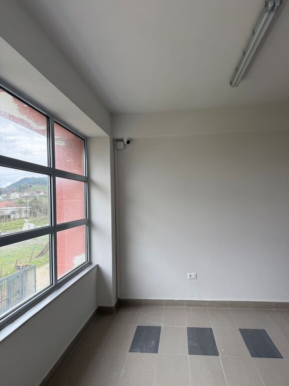 Affitto, Edificio Commerciale, Prush, Tirana