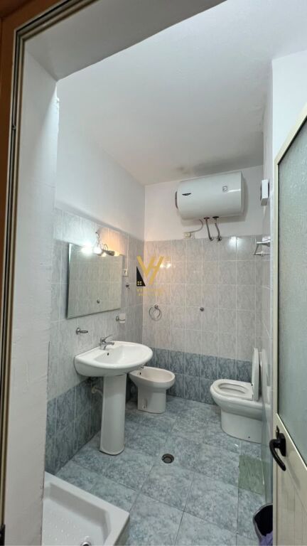 JEPET APARTAMENT 1+1 TE RRUGA FORTUZI 60.000 LEKE