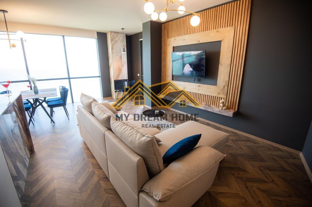 SHITET SUPER APARTAMENT 1+1 FULL PAMJE DETI