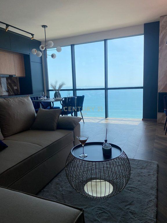 SHITET APARTAMENT 1+1 ME PAMJE BALLORE DETI | VOLLGA