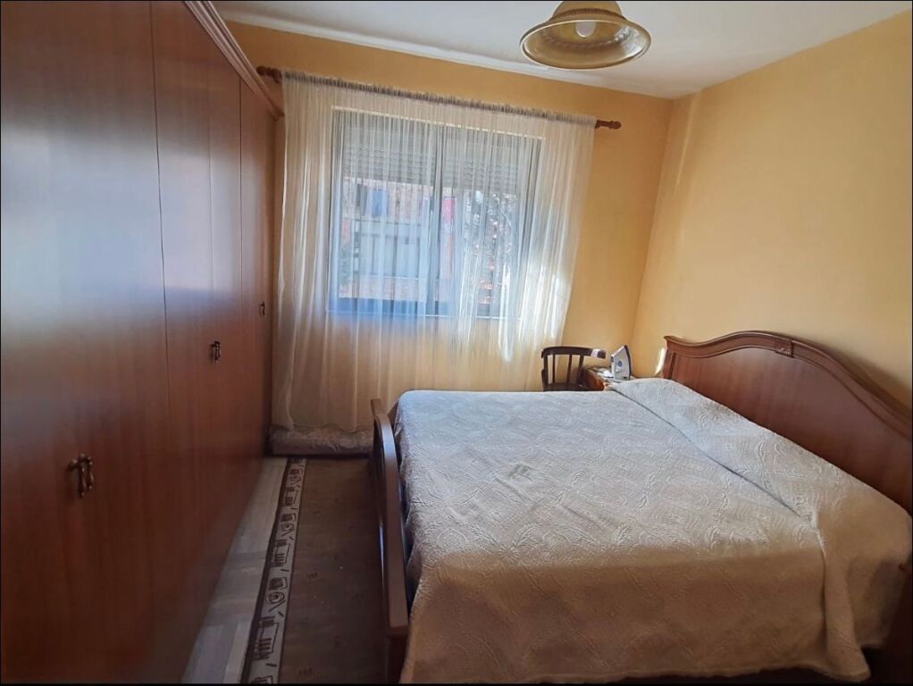 APPARTAMENTO 1+1 IN VENDITA - AL CIMITERO DI BAMIT, VICINO ALLA SCUOLA HASAN PRISHTINA