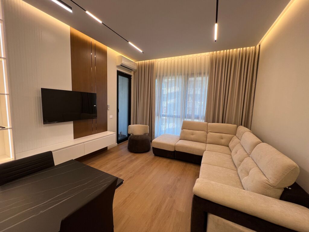 Apartment 1+1 for rent at Square 21 Complex, Kavaja street