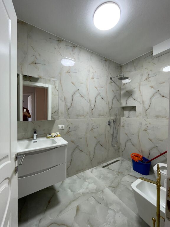 Qera, Apartament 2+1+2, Rruga e Elbasanit