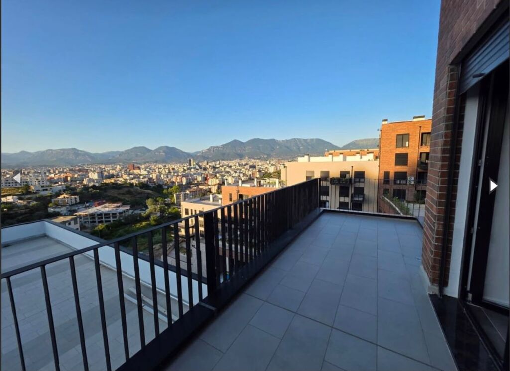 🏡 IN AFFITTO – APPARTAMENTO 3+1+2  📍 Kodra e Diellit 2