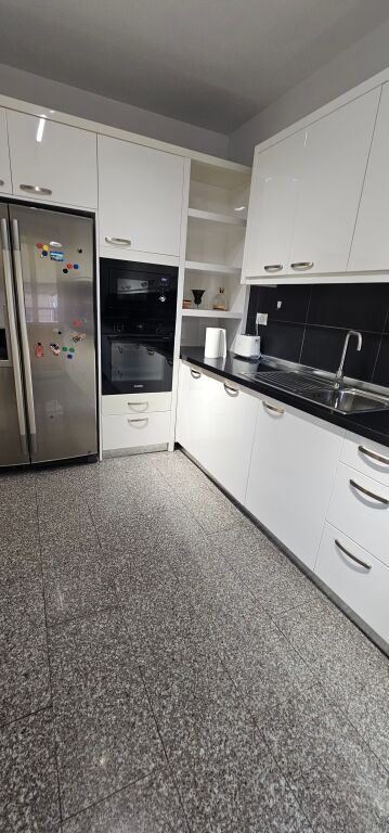 JEPET ME QIRA – APARTAMENT 3+1+3 + PARKIM