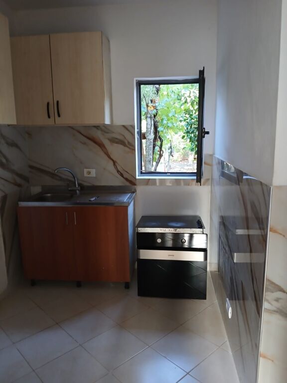 Apartament me qera