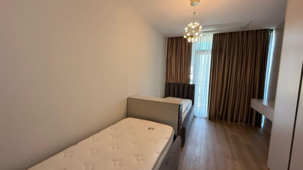 Appartamento 2+1 in affitto a Lake View, Via Kosovarve