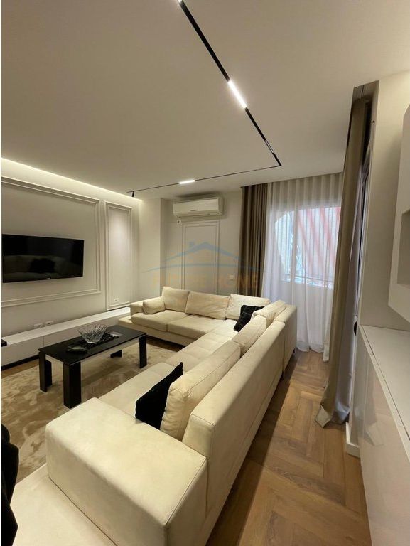 Qera, Apartament 2+1, Pazari i Ri