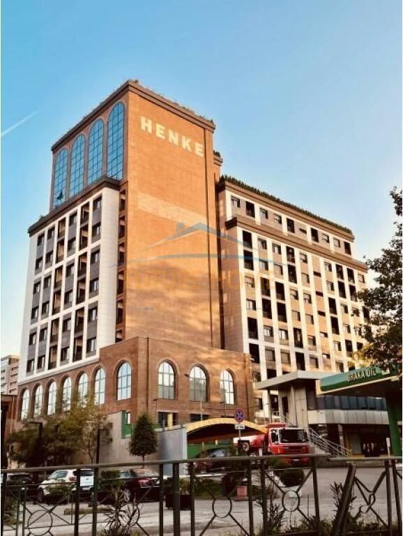 For sale, Apartment 1+1, Kavaja Street, Tirana