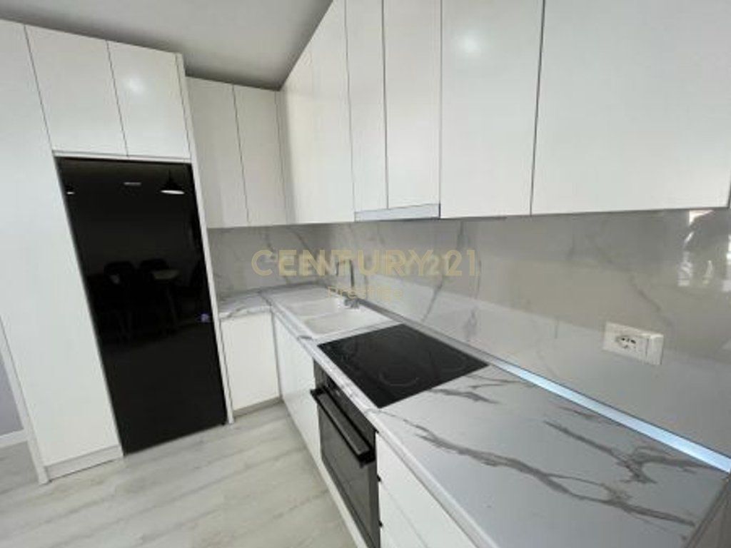 2+1+2 Apartment for Rent, Near the American Embassy, ​​Tirana!