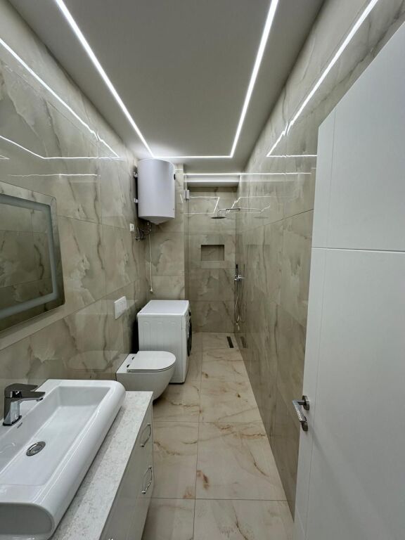 Tek Rruga Jordan Misja Jepet Me Qera Apartament 2+1 Me Mobilim Modern