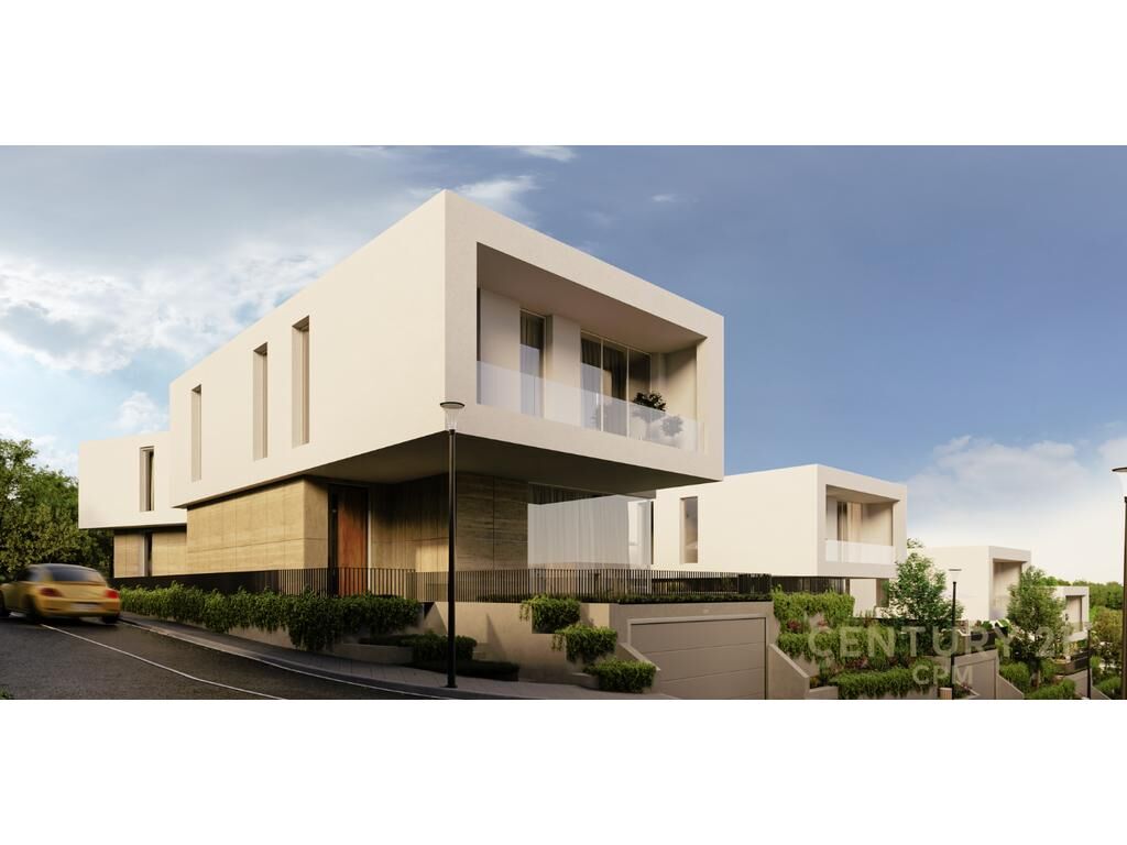 ELITE VILLA FOR SALE WITH POOL, FIRST LINE, BLIN RESIDENCE, FARKA LAKE