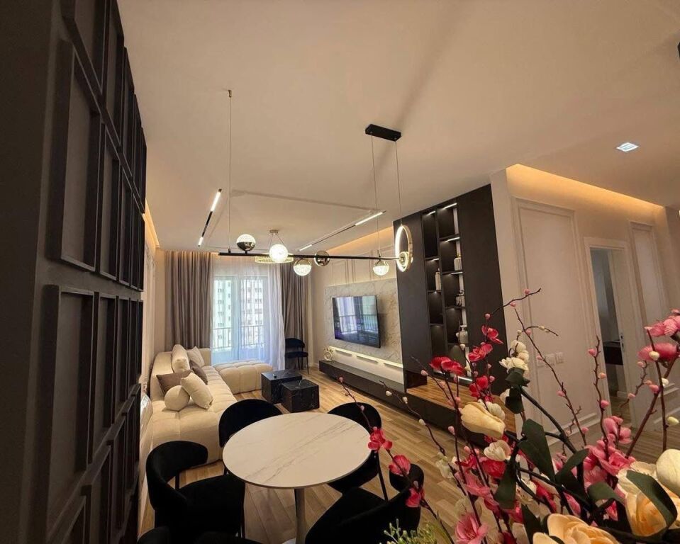 ASTIR Affittasi 2+1+2+🅿️ Residenca Oasis