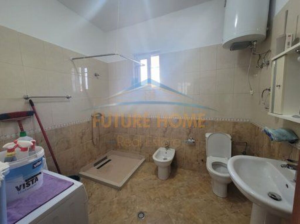 Qira, Apartament 2+1+2, Vilat Gjermane