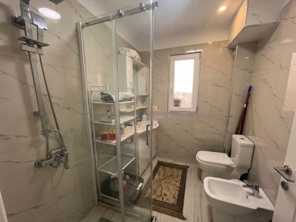 Qera, Apartament 1+1, Shkolla e Baletit, Tiranë.