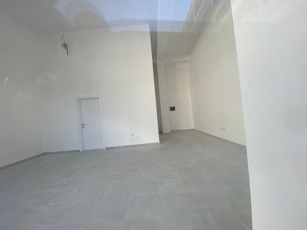 Shop for rent Kombinat !