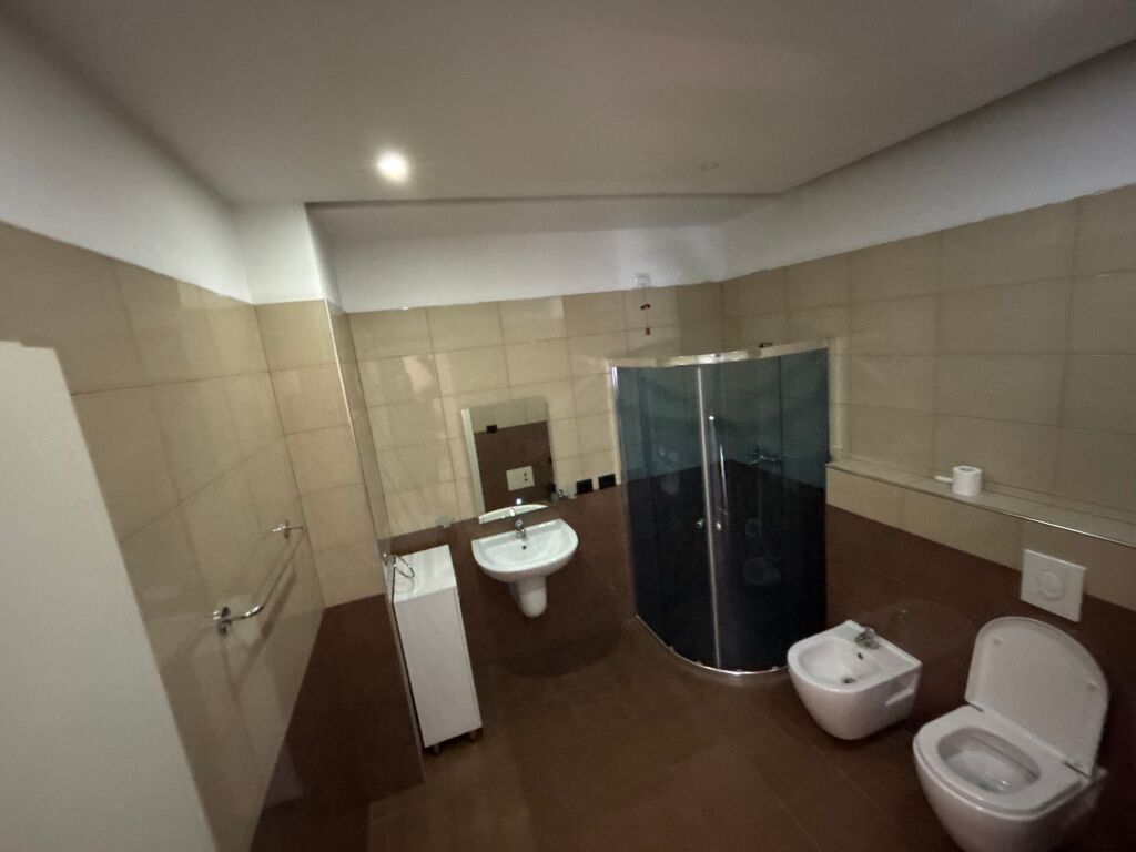 📍Ring Center, Zogu i Zi, Qera Apartament 2+1+2+Depo