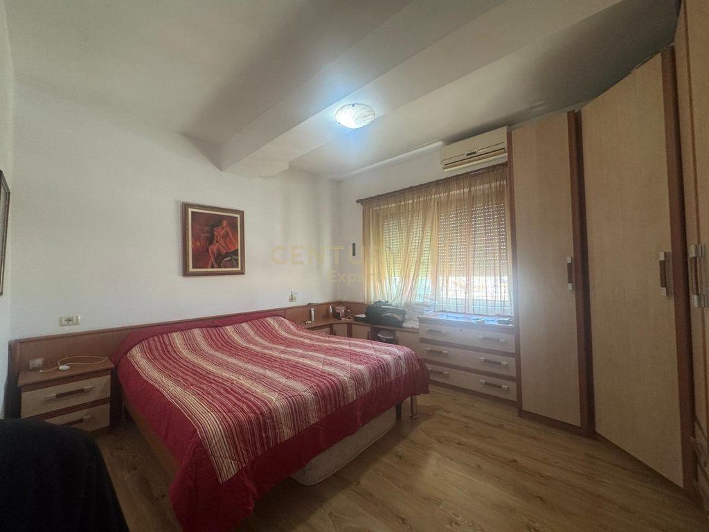 SHESIM APARTAMENT 2+2+2 PRANE BRRYLIT !!!