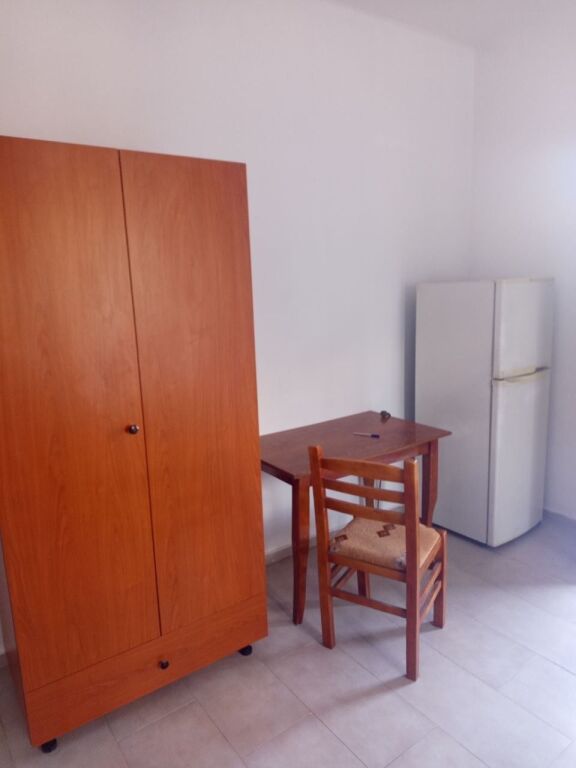STUDIO APARTMENT 25,000 LEKE ALI DEMI