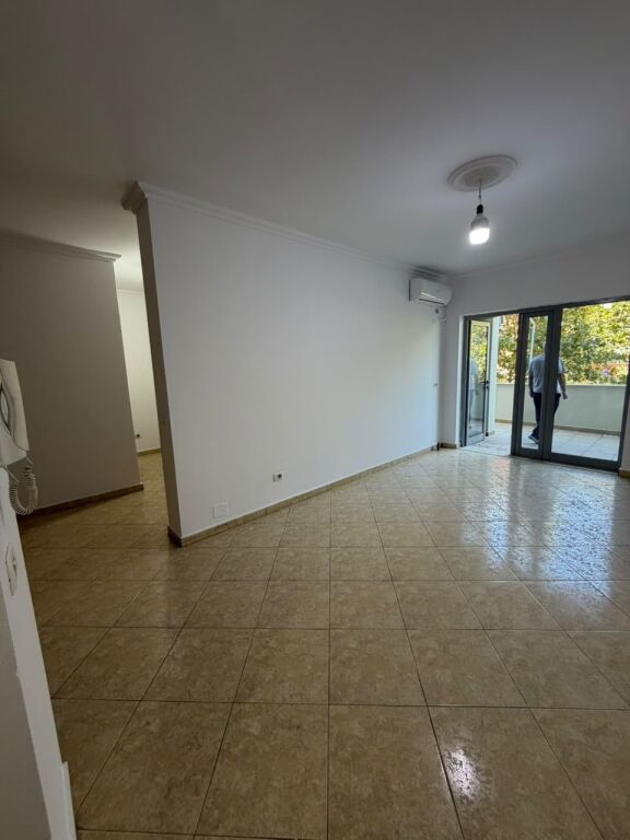 APARTMENT FOR RENT – NEAR THE ARROW PALACE,