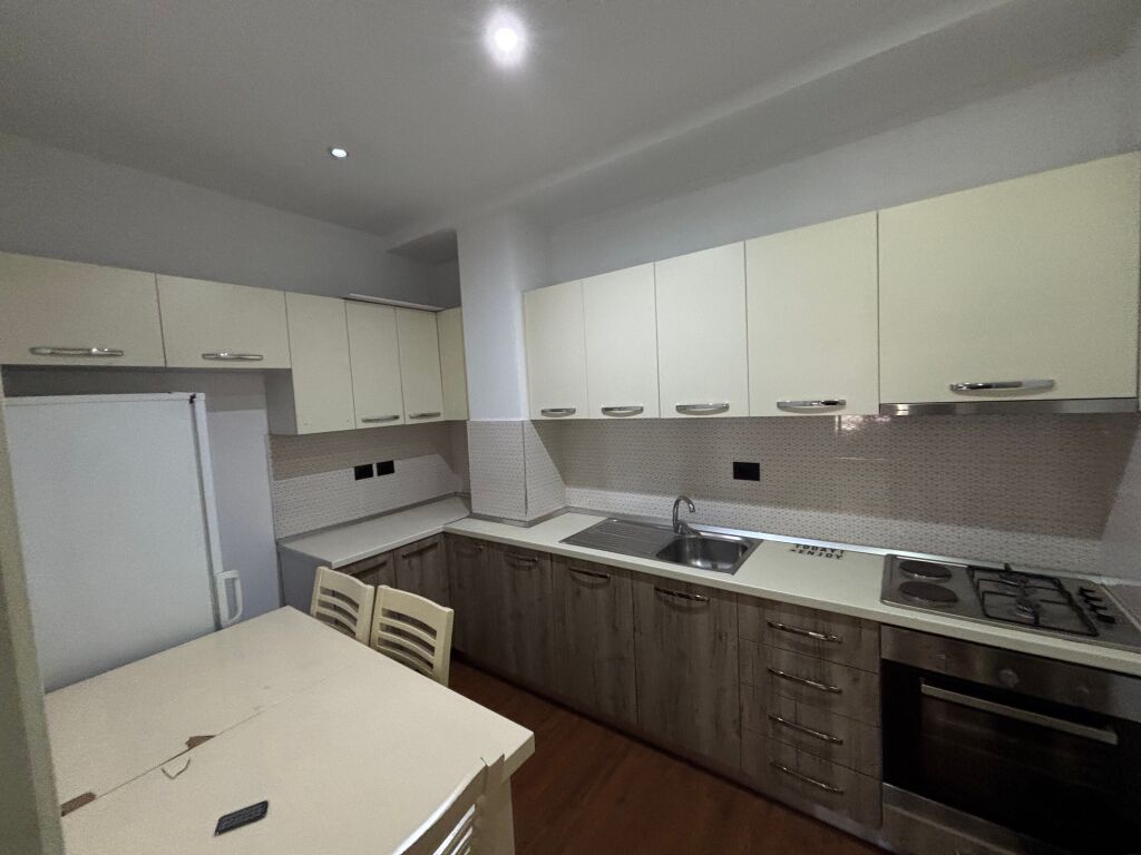 📍Ring Center, Zogu i Zi, Qera Apartament 2+1+2+Depo