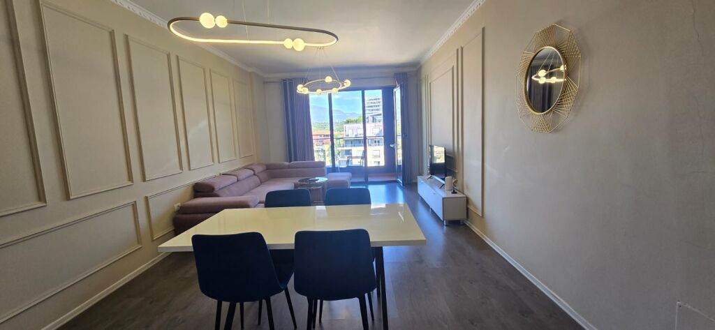 Apartament 2+1+2 te Olimpiku