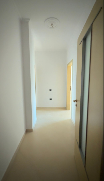 Shitet Apartament 2+1+2 ne Fresk, Rruga Muhamed Deliu
