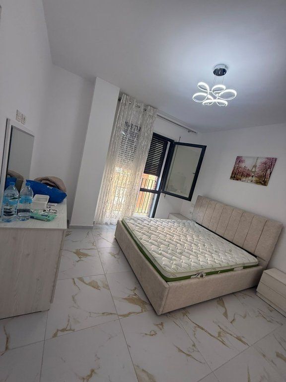 🏡 APPARTAMENTO 2+1+2 IN AFFITTO – EX MERCATO ELETTRICO /Mese 70.000 Lek /Mese
