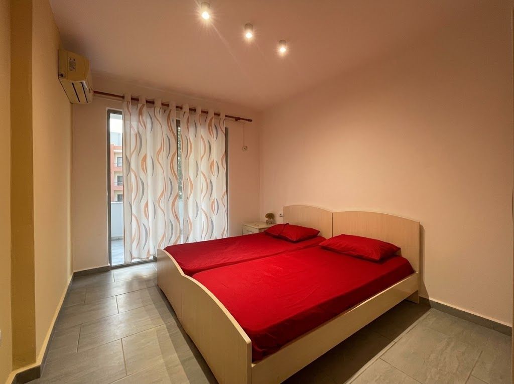 Apartament 1+1 me qira – Rrethi i Astirit !