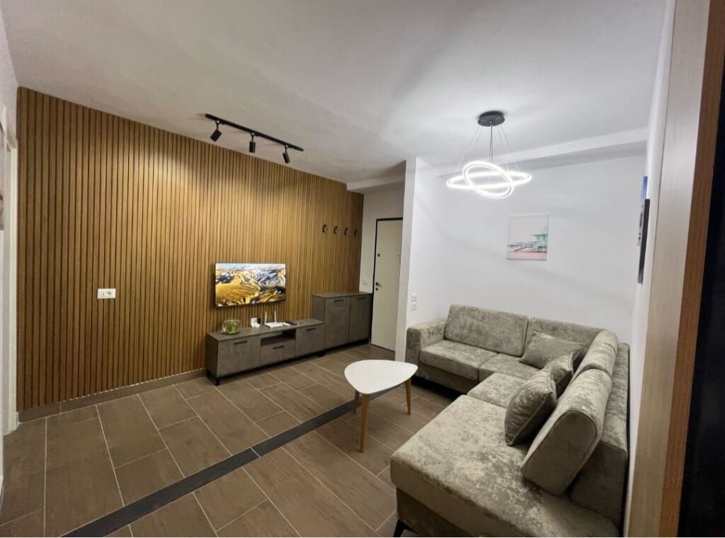 VENDESI APPARTAMENTO MODERNO 1+1 A SELITË