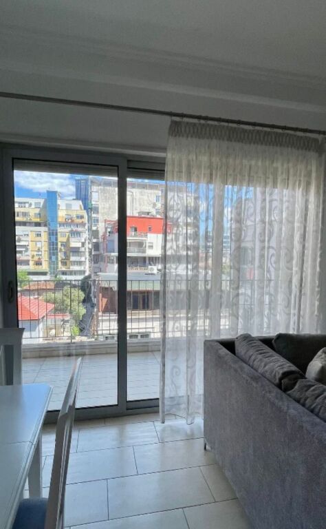 Apartament me qera 1+1 Qender