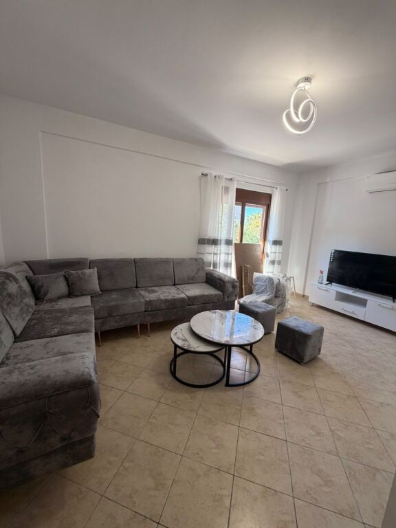 For rent 2+1+2