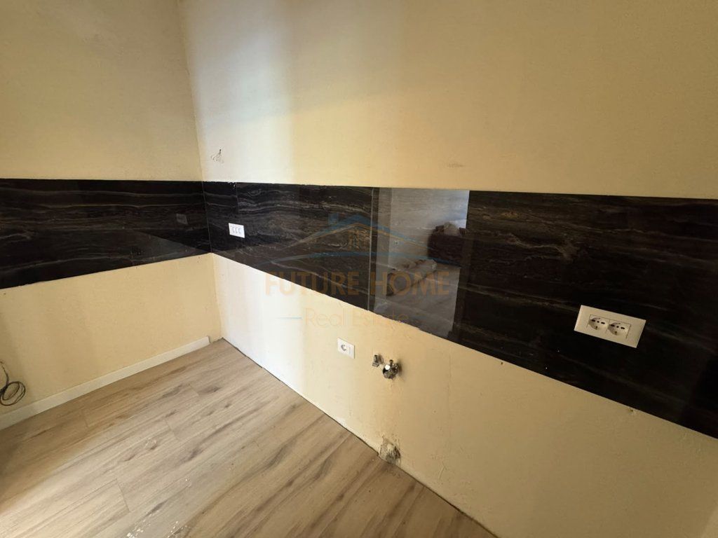 For Rent, Apartment 1+1, Ali Demi, Tirana.