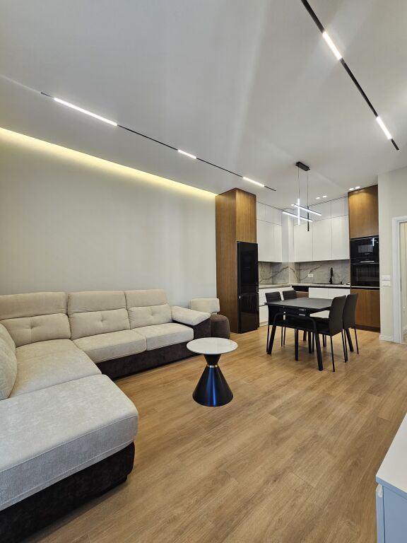 FOR RENT APARTMENT 1+1 – SQUARE 21 price 1000 euro,  📍 Square 21 Complex, Tirana