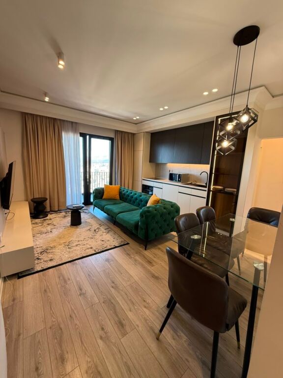 2+1 Premium me Qira – Garden Building, Rruga e Kavajës