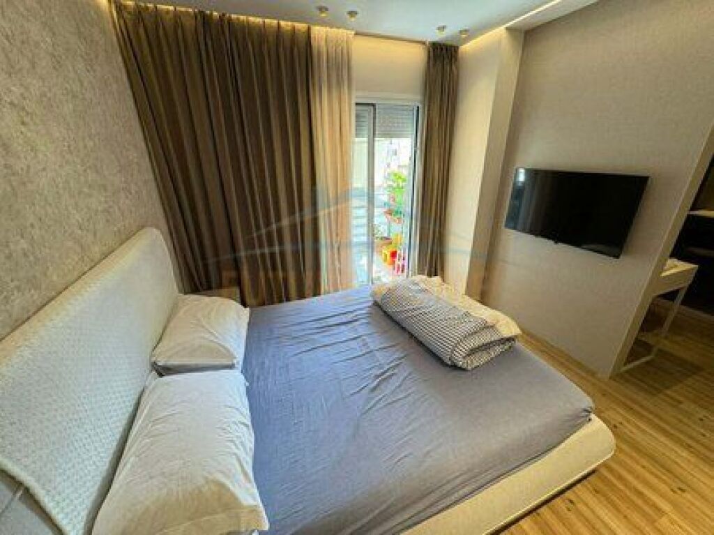 Qera  2+1+2  lux Selvia  UNA65841