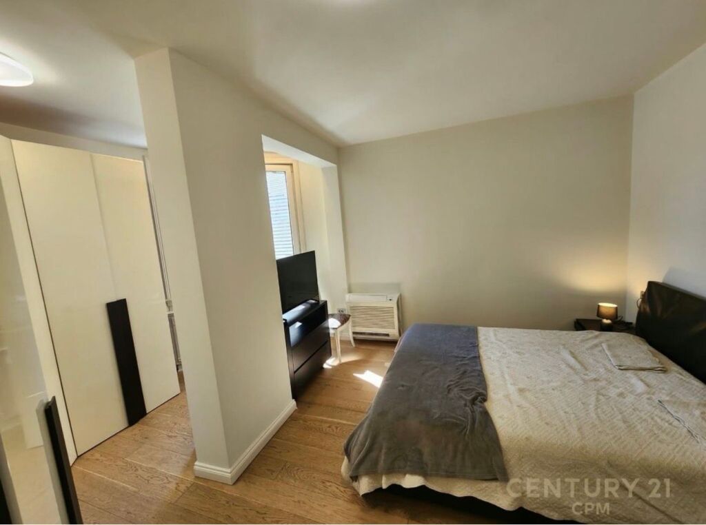 Apartment 2+1+2 for rent at Willson Square 1600€ | 120 m²