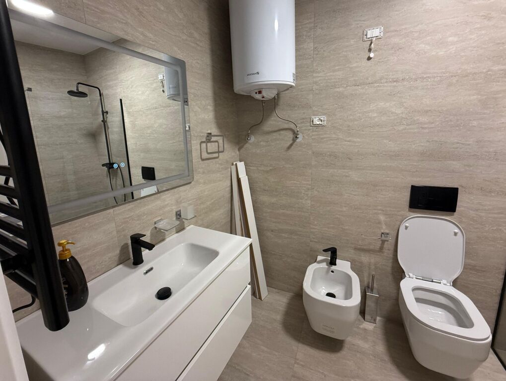 📌  JEPET ME QIRA APARTAMENT 2+1+2 + DEPO - LAKE VIEW RESIDENCE