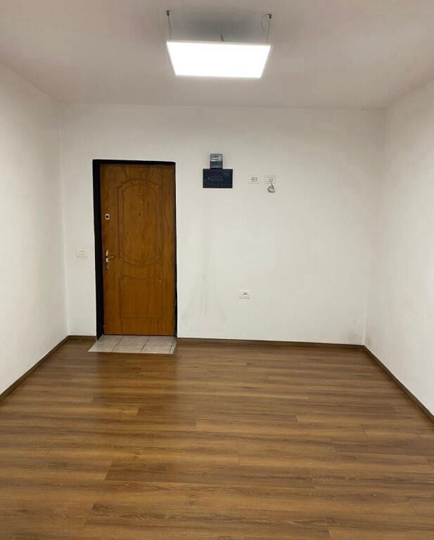 Zyre Me Qera 1+1 Tek Myslym Shyri (ID B21056) Tirane