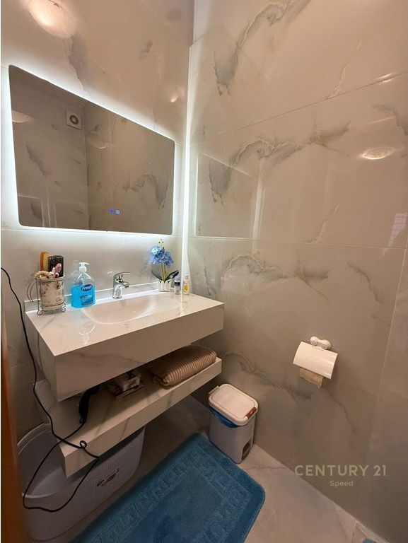 Apartment 2+1+2 for Rent in Myslym Shyri