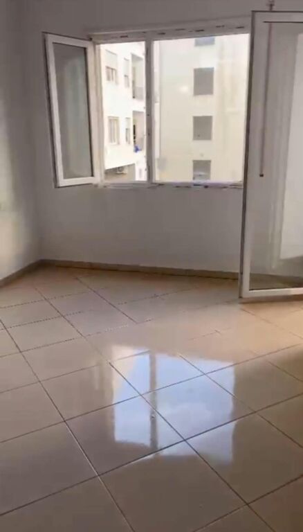 Qera | Apartament 2 + 1 | Fresku | 400 €/muaj