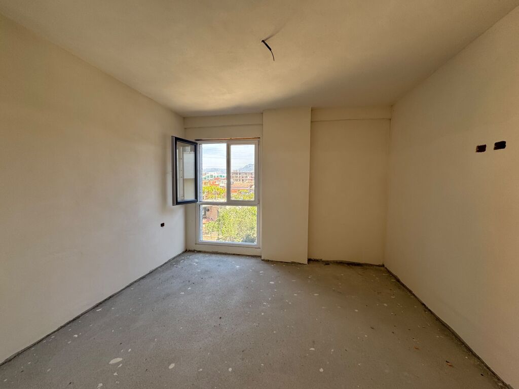 Shitet apartament 2+1 BridgeSide Babrru
