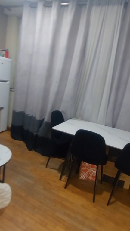 Apartament 1+1 per shitje tek Terminali Pallatet e Verdha !