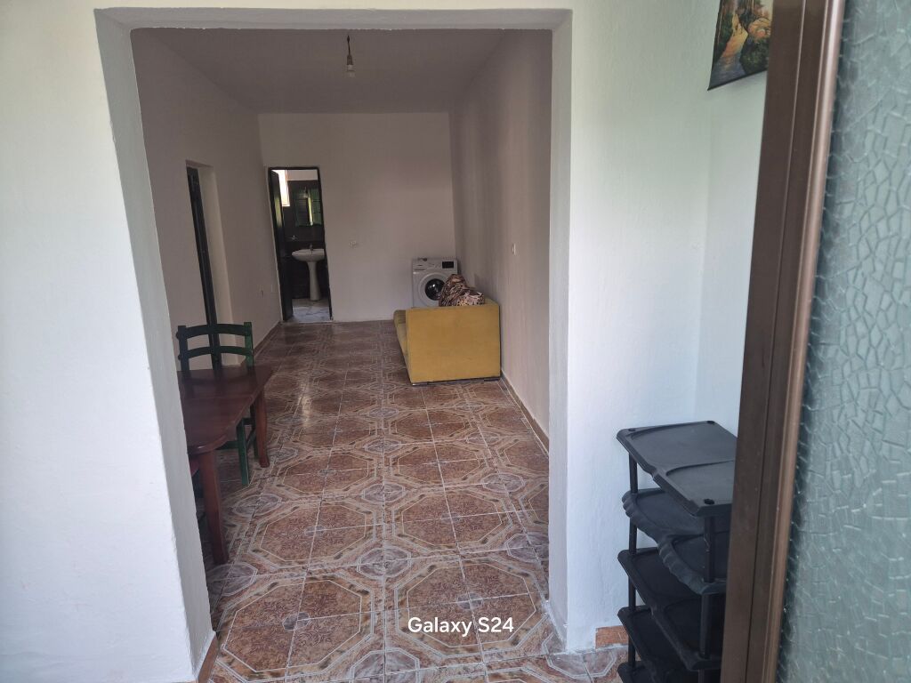 Affittasi casa privata 1+1