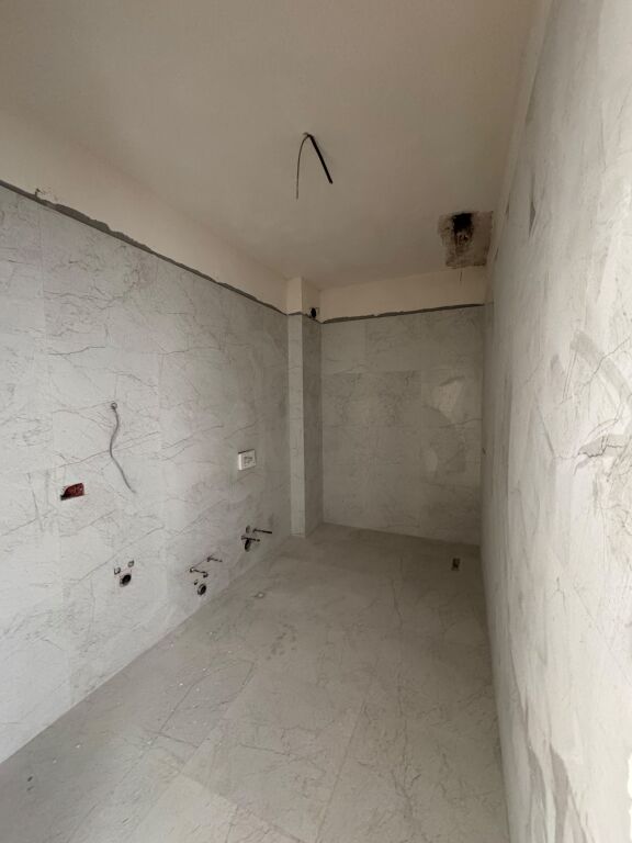 Shitet apartament 2+1 BridgeSide Babrru