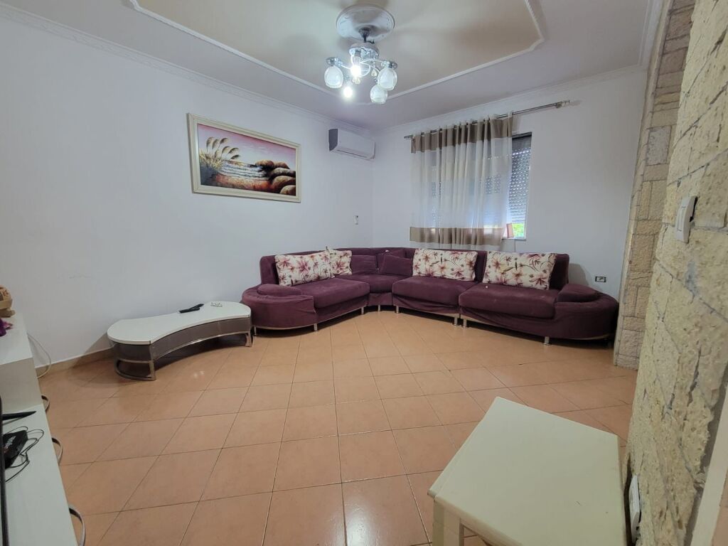 🏠 Apartment 2+1 for rent – Fireplace