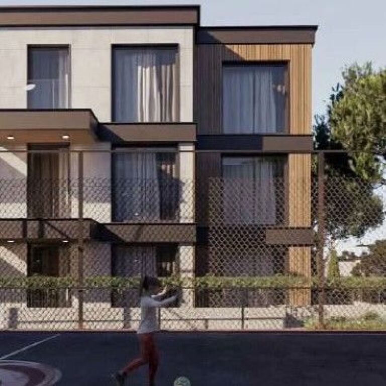 🏡 SHITET APARTAMENT 3+1 + OBORR 📍 Lundër, pranë TEG
