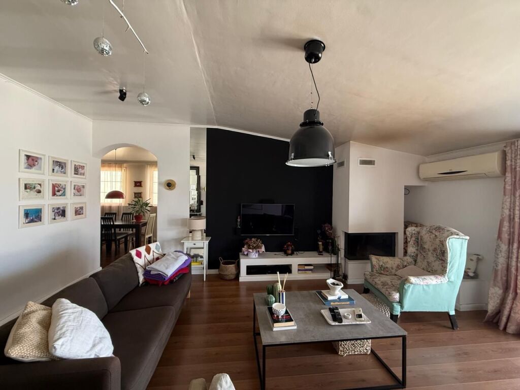 FOR RENT APARTMENT 2+1+2 NEAR SQUARE 21 !