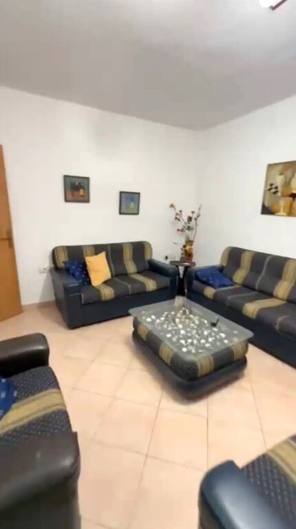 🏢 Don Bosko, affittasi appartamento 2+1 arredato. 60.000 lek