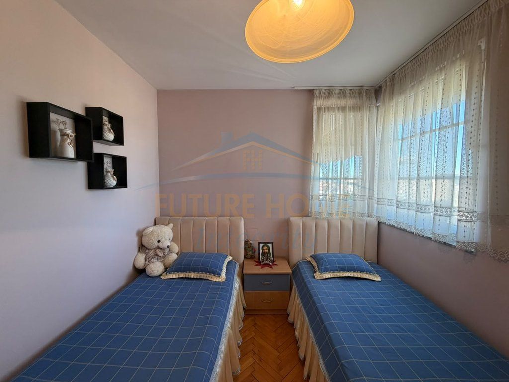 Vendesi in vendita, Appartamento 2+1, Via di Dibrë, Tirana.